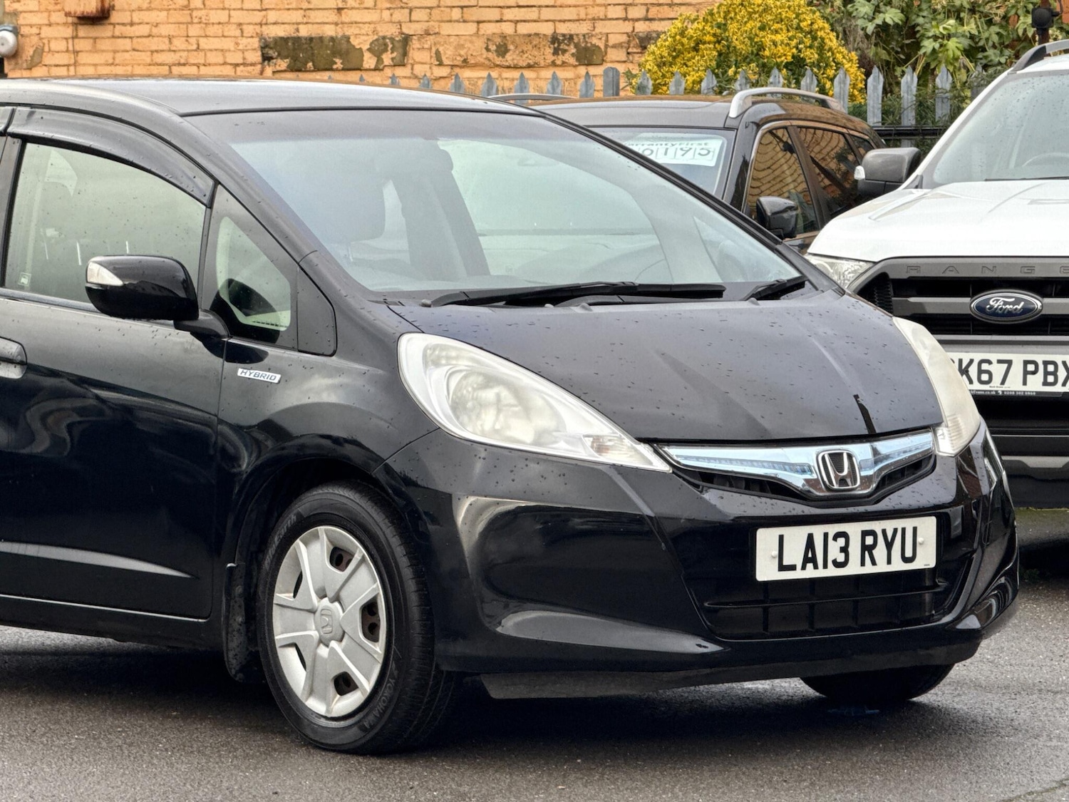 Used Honda Fit 2024 for sale - 76964681: Photo 2