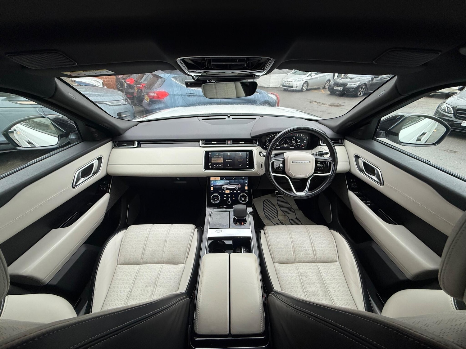 Used Land Rover Range Rover Velar for sale - 77143476: Photo 17