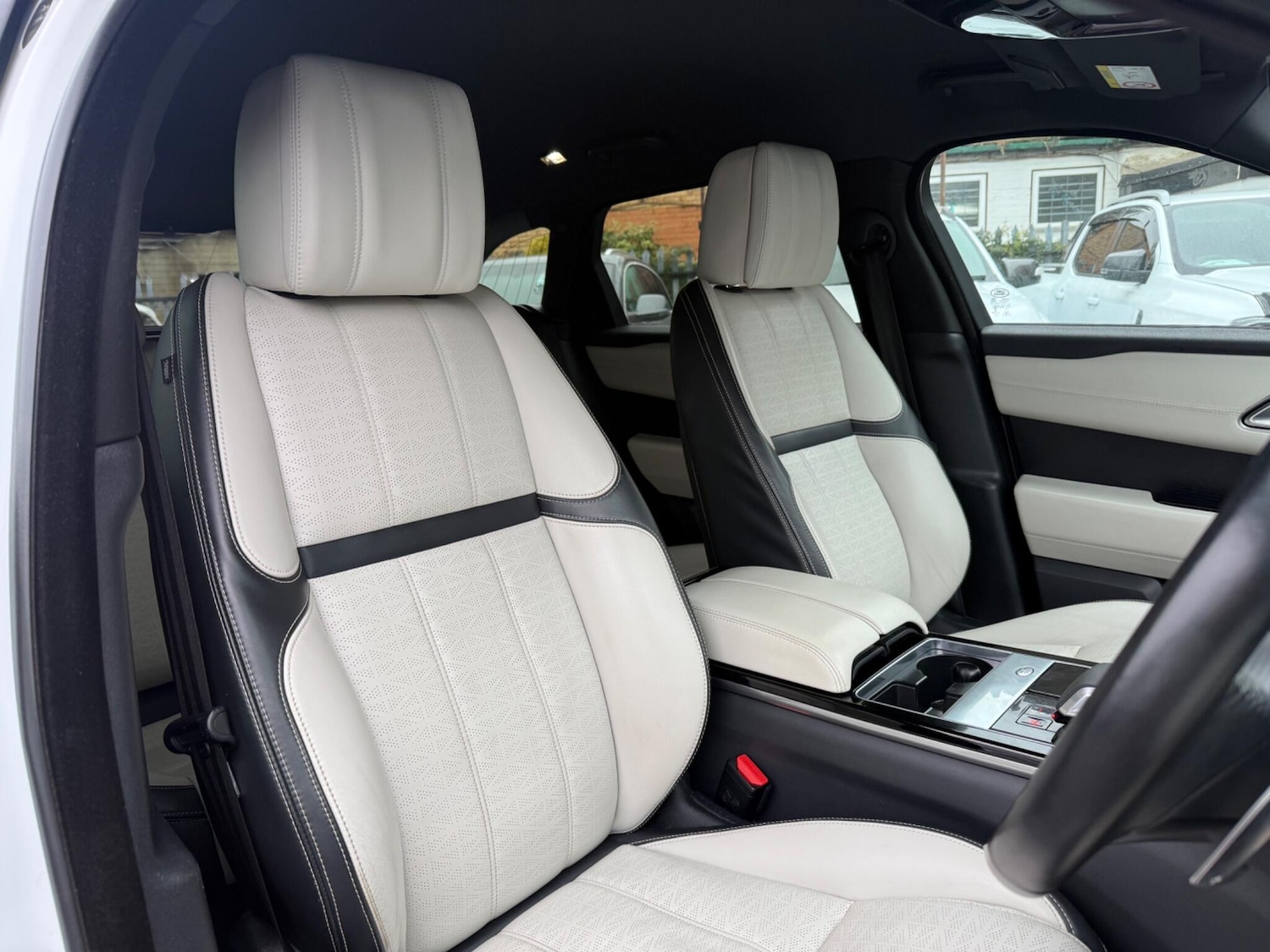 Used Land Rover Range Rover Velar for sale - 77143476: Photo 19