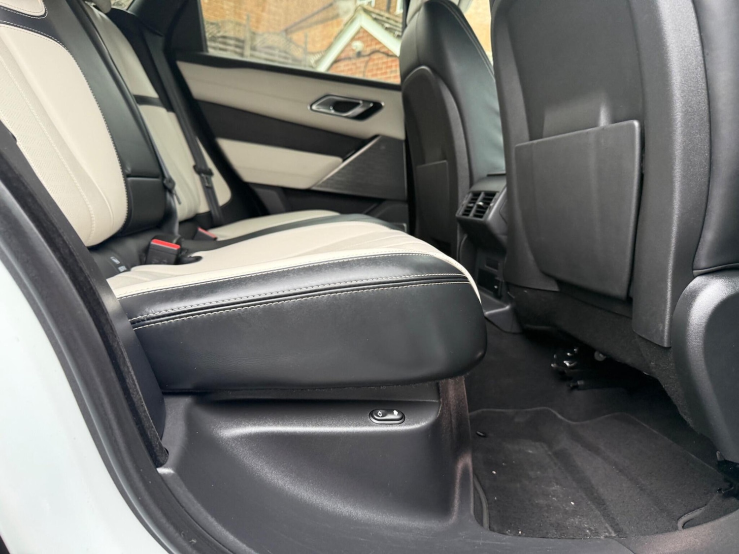 Used Land Rover Range Rover Velar for sale - 77143476: Photo 23