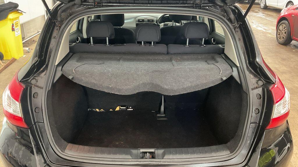 Used Nissan Pulsar 2015 for sale - 77612347: Photo 11