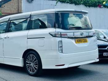 Used Nissan Elgrand 2015 for sale - 74860873: Photo