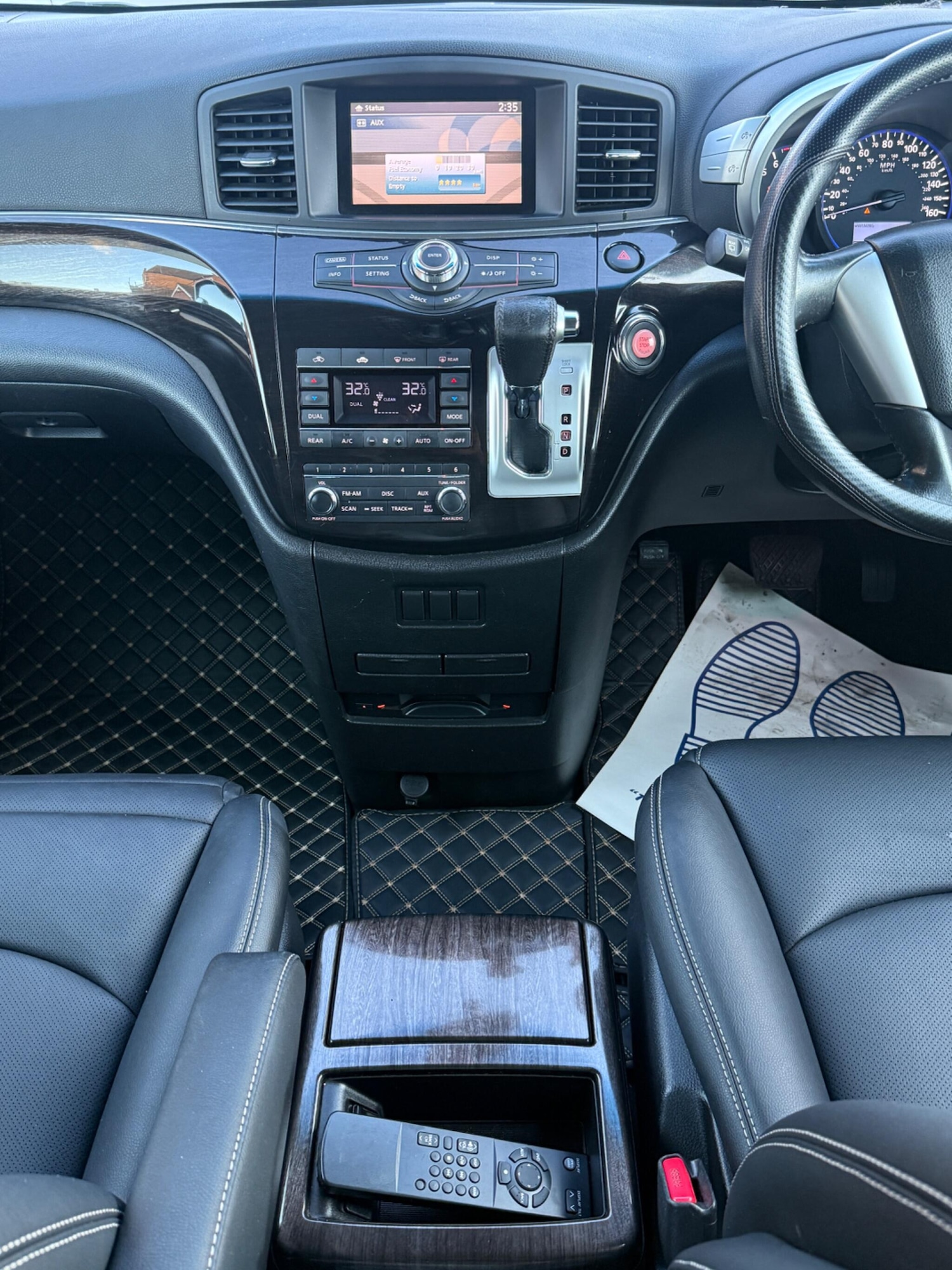 Used Nissan Elgrand 2025 for sale - 76728569: Photo 15