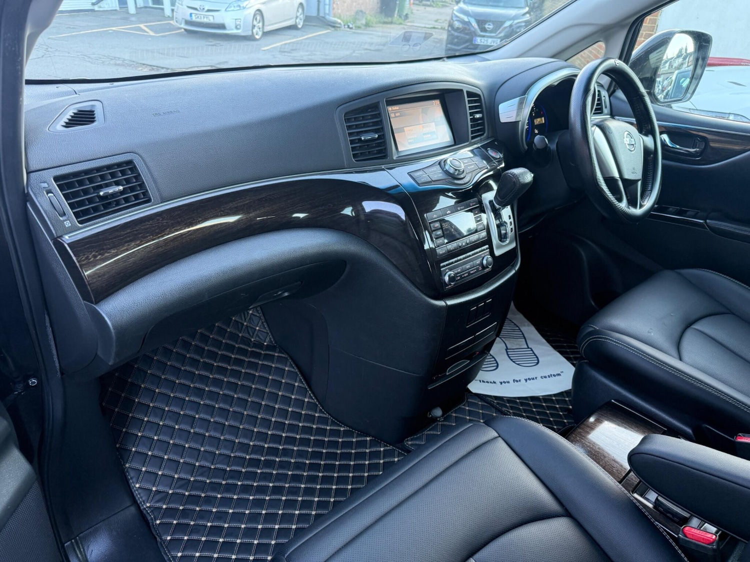 Used Nissan Elgrand 2025 for sale - 76728569: Photo 19