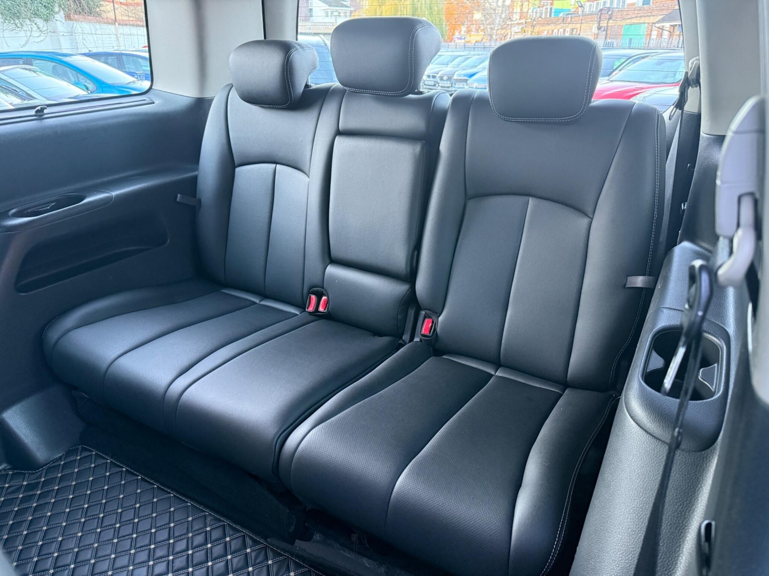 Used Nissan Elgrand 2025 for sale - 76728569: Photo 21