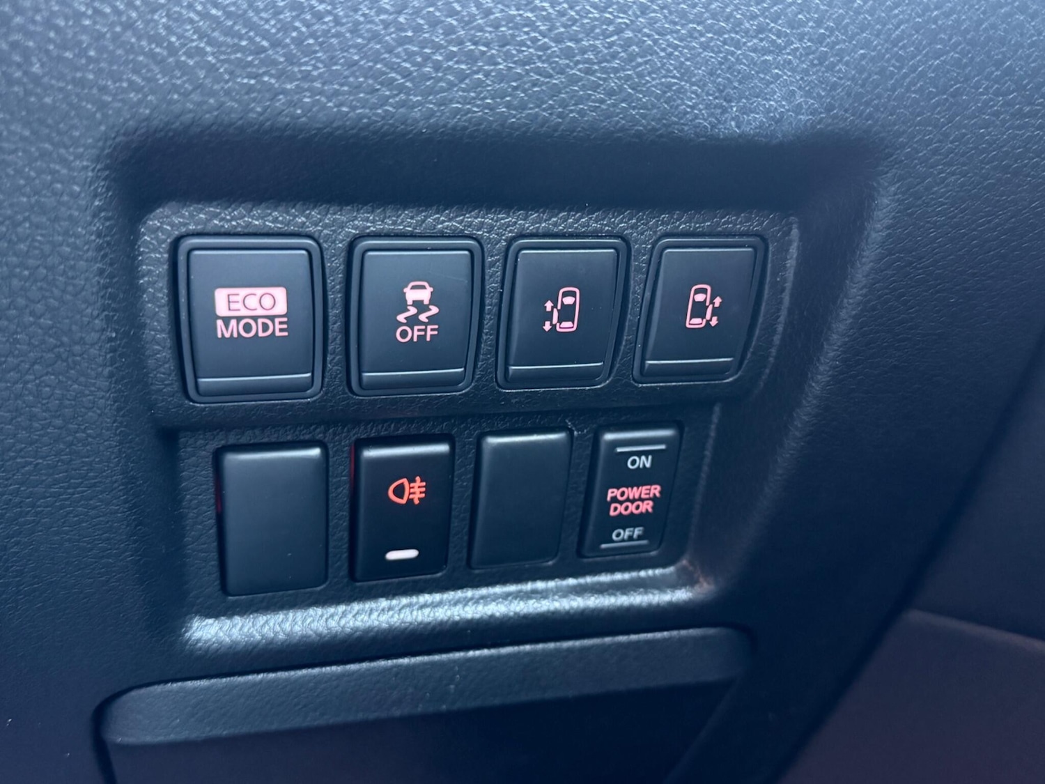 Used Nissan Elgrand 2025 for sale - 76728569: Photo 29