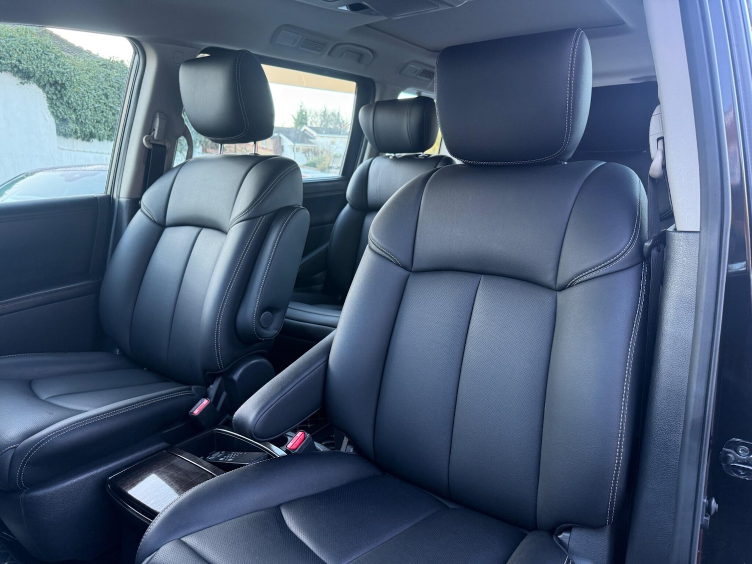 Used Nissan Elgrand 2025 for sale - 76728569: Photo 39