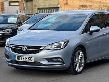 Used Vauxhall Astra 2017 for sale - 77016012: Photo