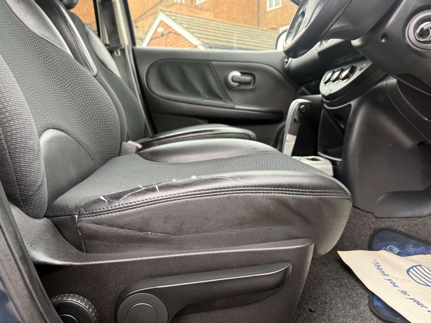 Used Nissan Note 2012 for sale - 77625359: Photo 22