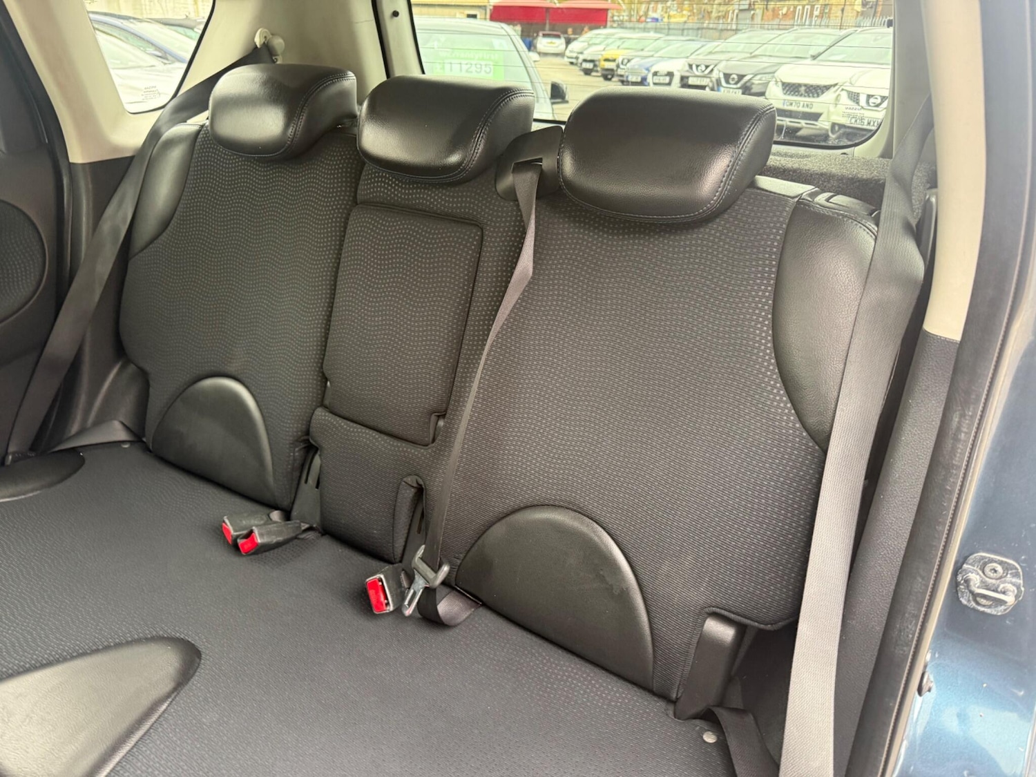 Used Nissan Note 2012 for sale - 77625359: Photo 26