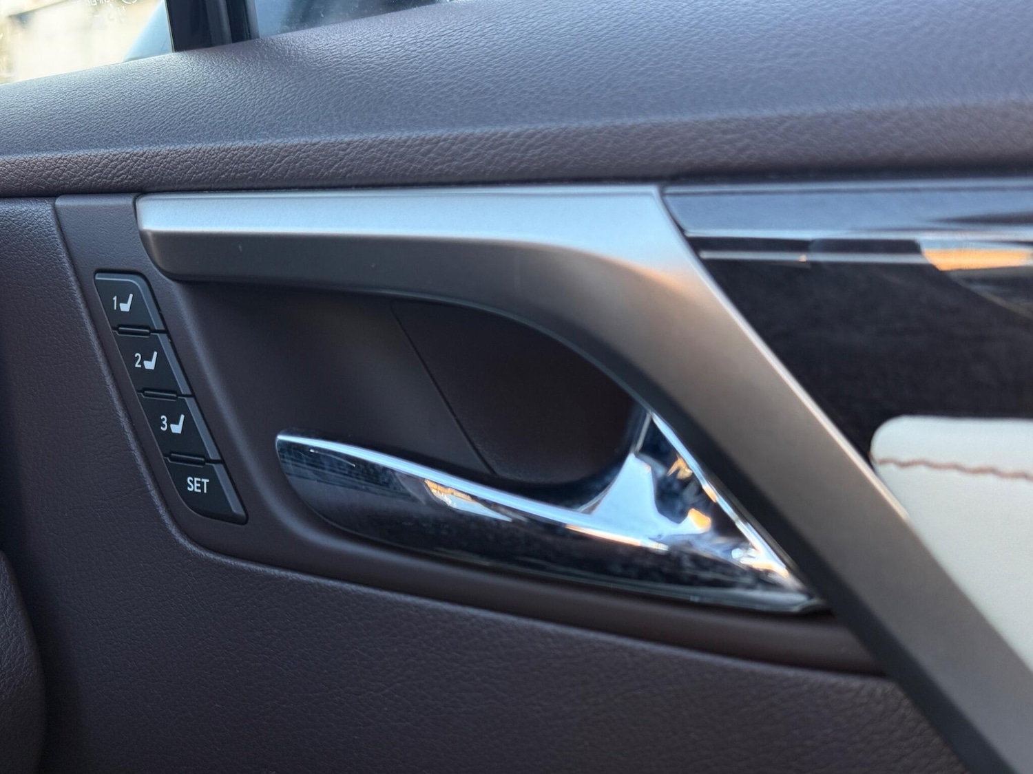 Used Lexus RX L 2018 for sale - 76781379: Photo 31