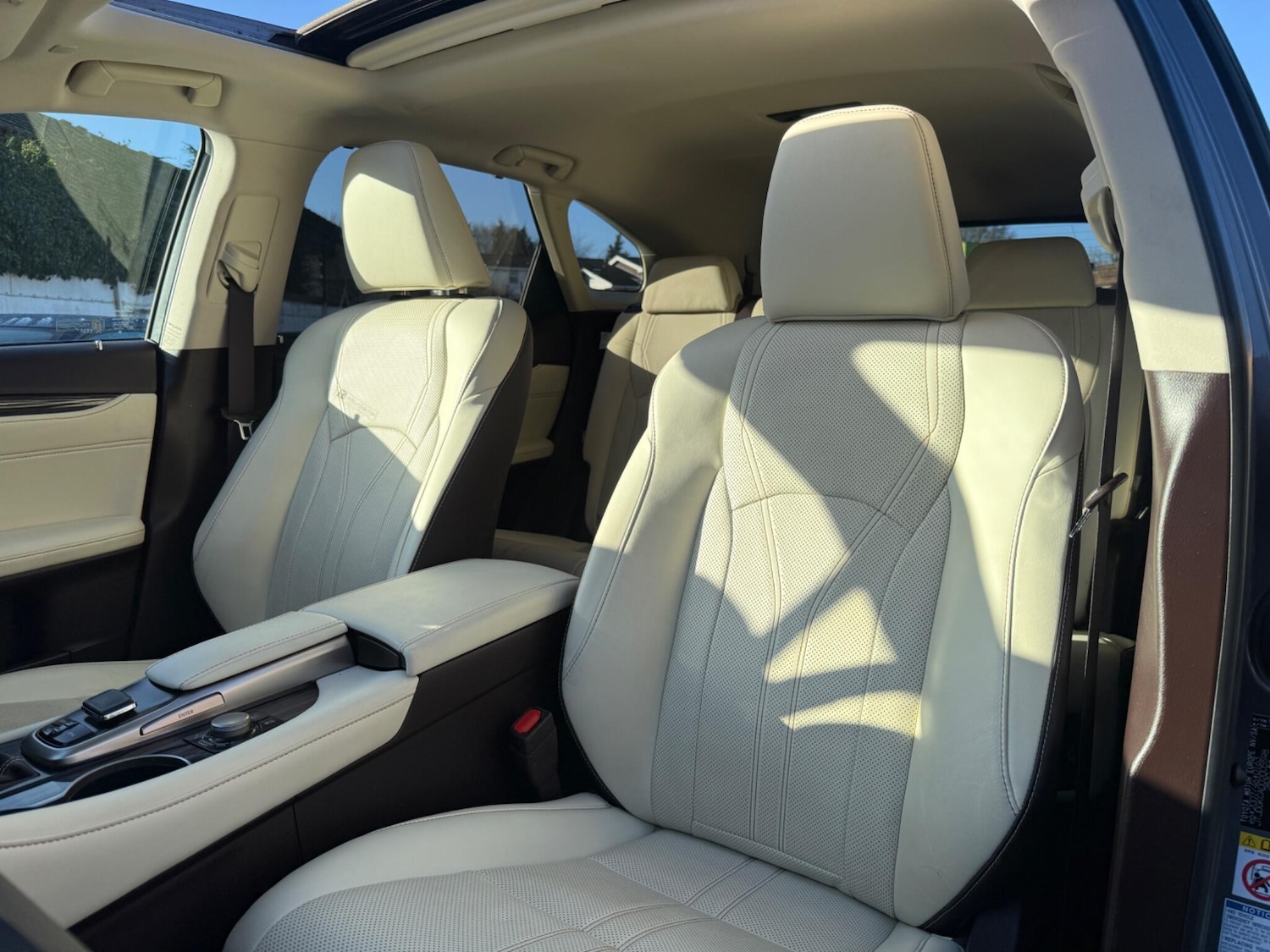 Used Lexus RX L 2018 for sale - 76781379: Photo 54