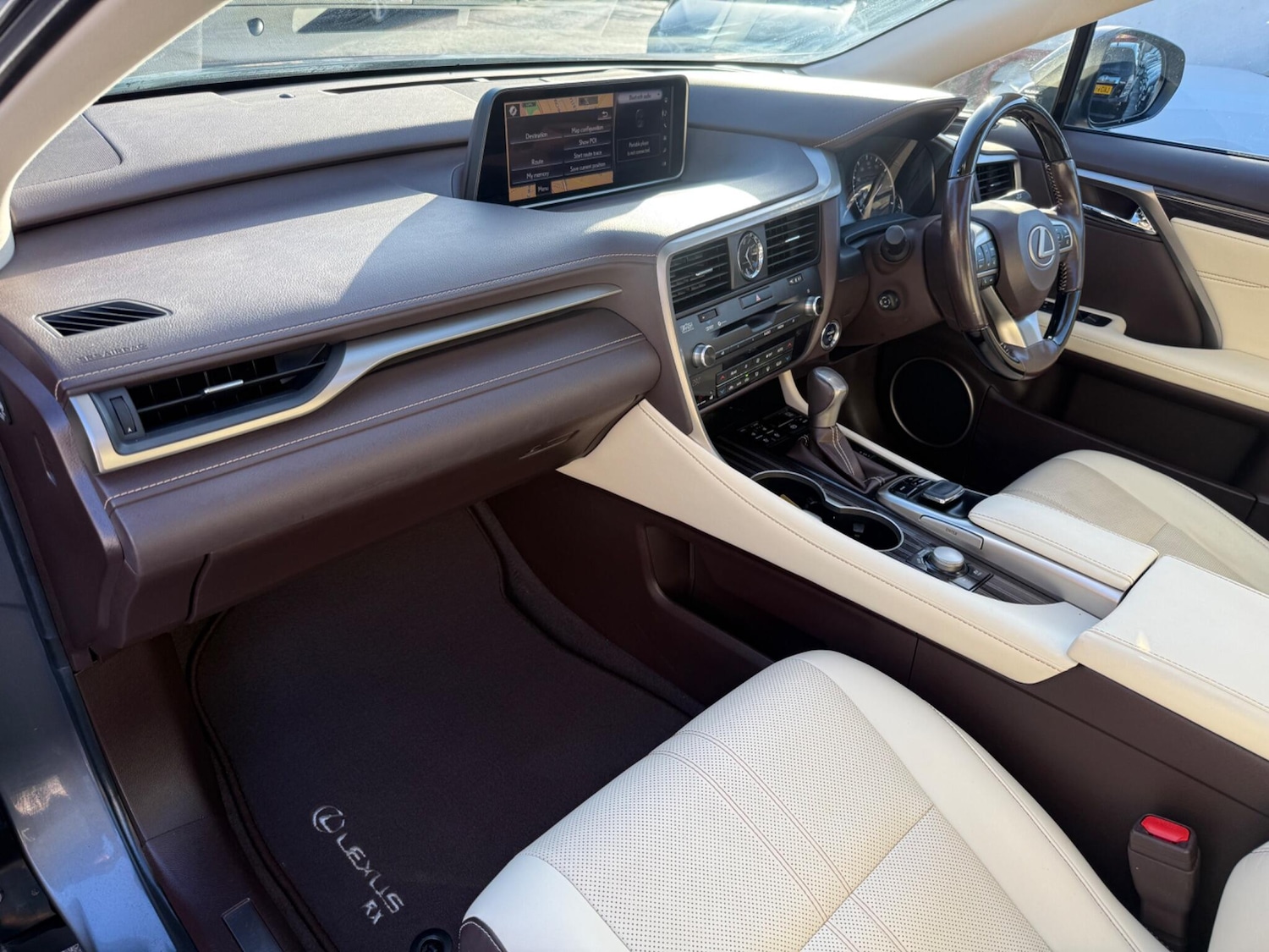 Used Lexus RX L 2018 for sale - 76781379: Photo 62