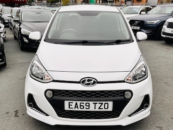 Used Hyundai i10 2019 for sale - 76201337: Photo