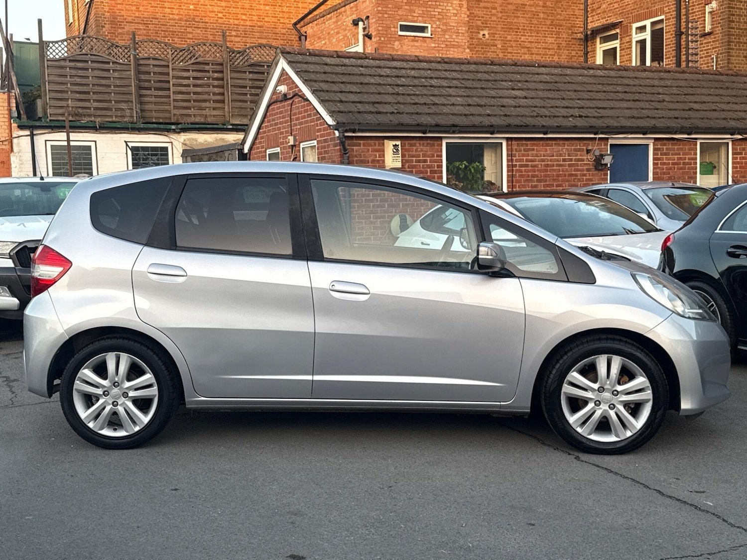 Used Honda Jazz 2014 for sale - 76801055: Photo 14