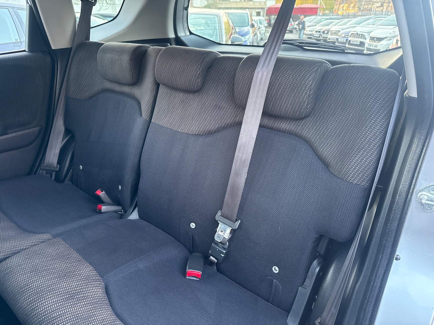 Used Honda Jazz 2014 for sale - 76801055: Photo 29