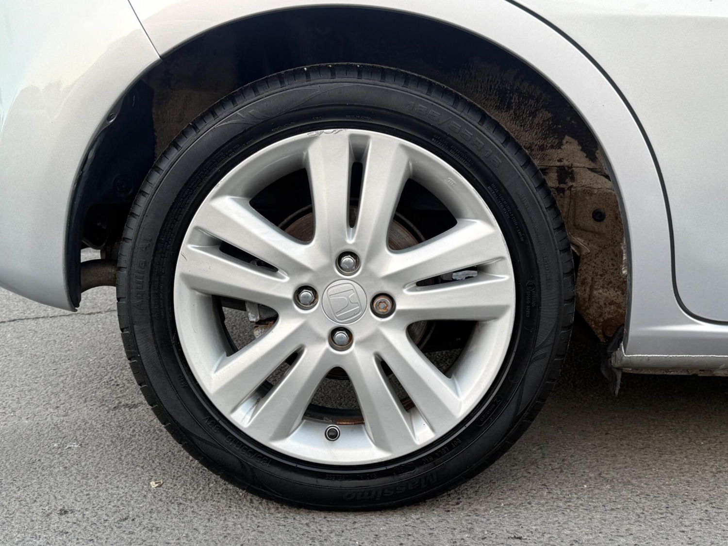 Used Honda Jazz 2014 for sale - 76801055: Photo 39