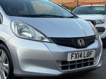 Used Honda Jazz 2014 for sale - 76801055: Photo
