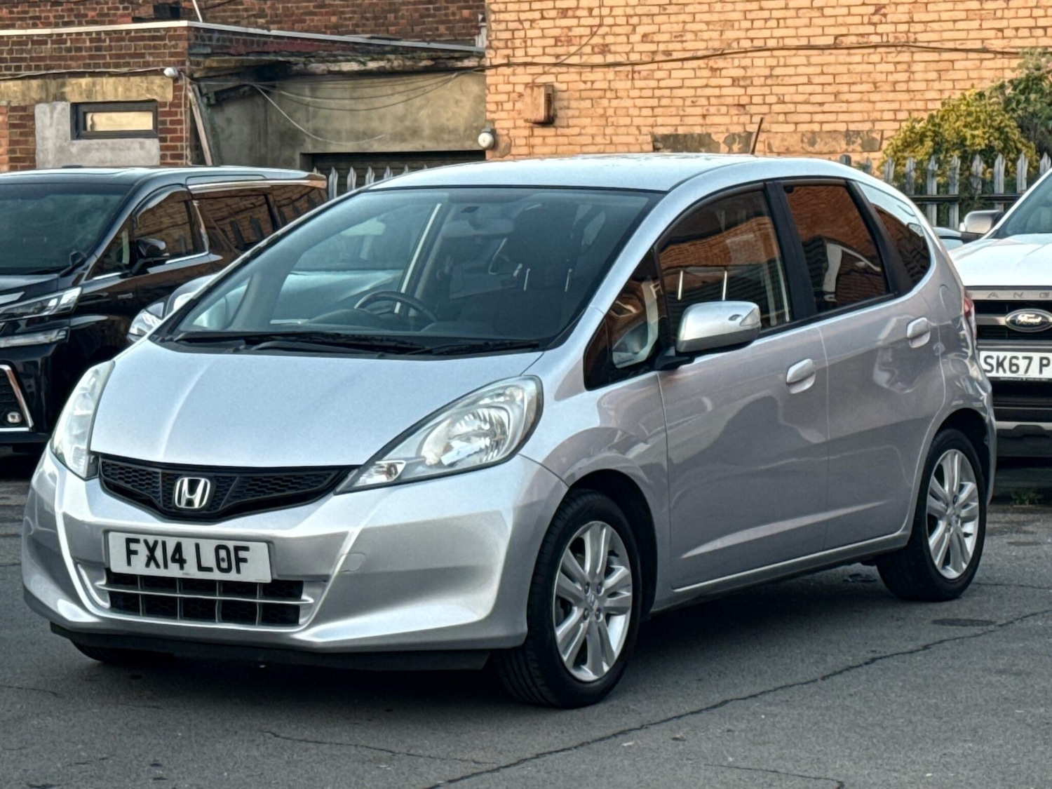 Used Honda Jazz 2014 for sale - 76801055: Photo 9
