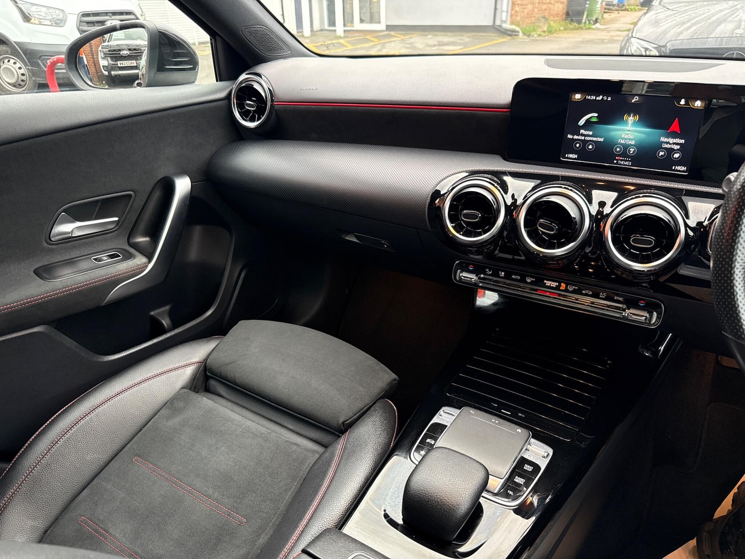 Used Mercedes-Benz A-Class 2018 for sale - 76839383: Photo 15