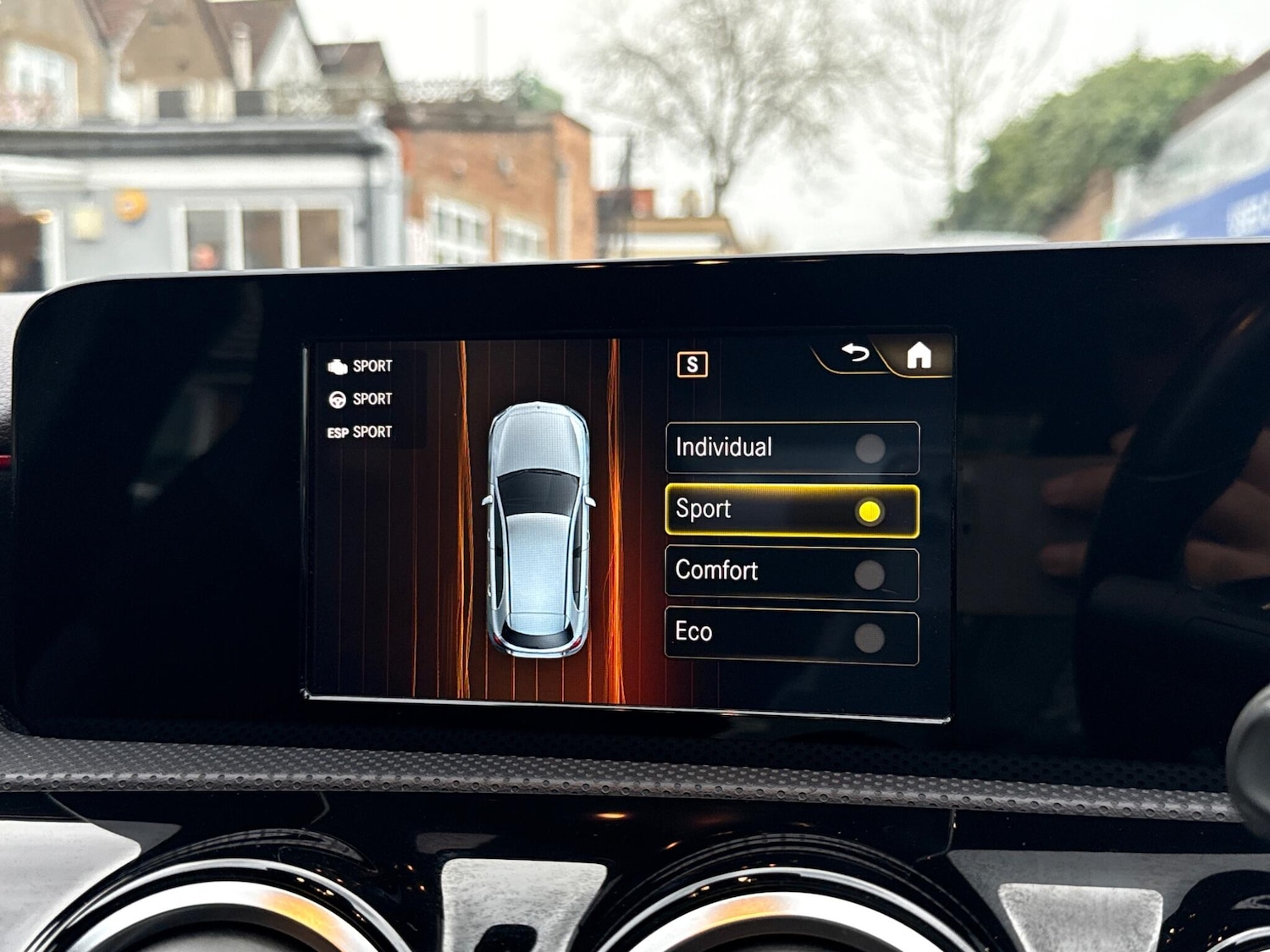 Used Mercedes-Benz A-Class 2018 for sale - 76839383: Photo 40