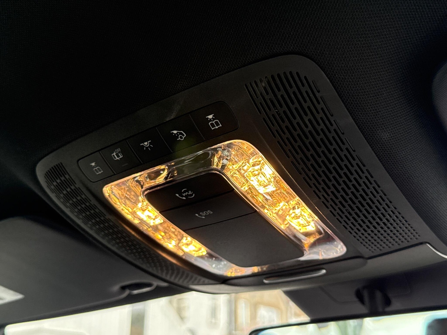 Used Mercedes-Benz A-Class 2018 for sale - 76839383: Photo 56