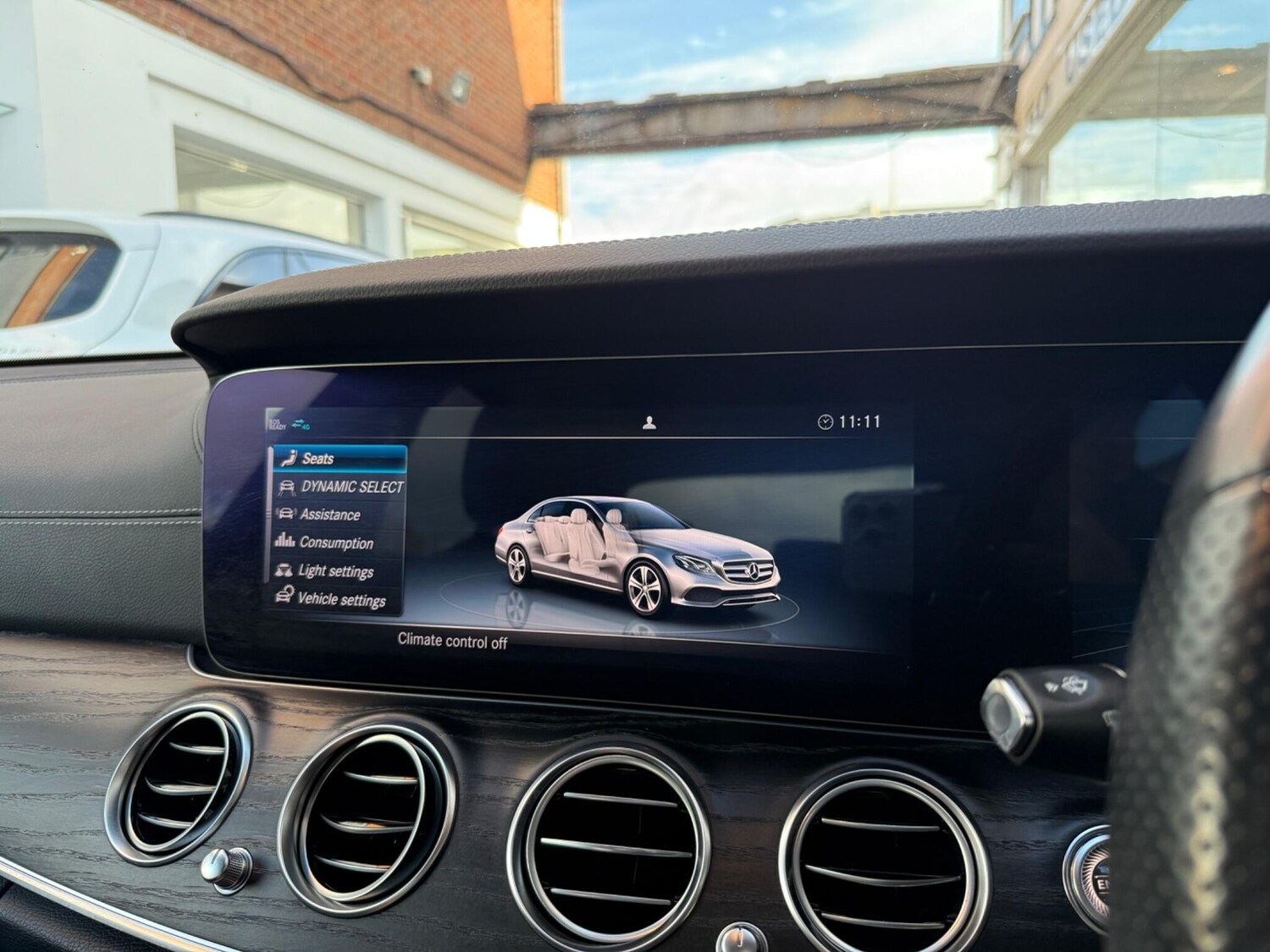 Used Mercedes-Benz E Class 2019 for sale - 77400452: Photo 38