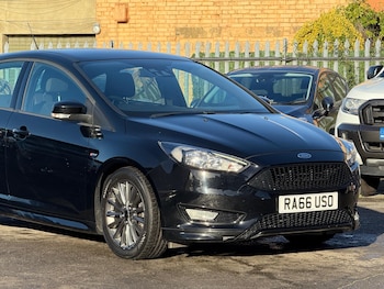 Used Ford Focus 2017 for sale - 77523901: Photo
