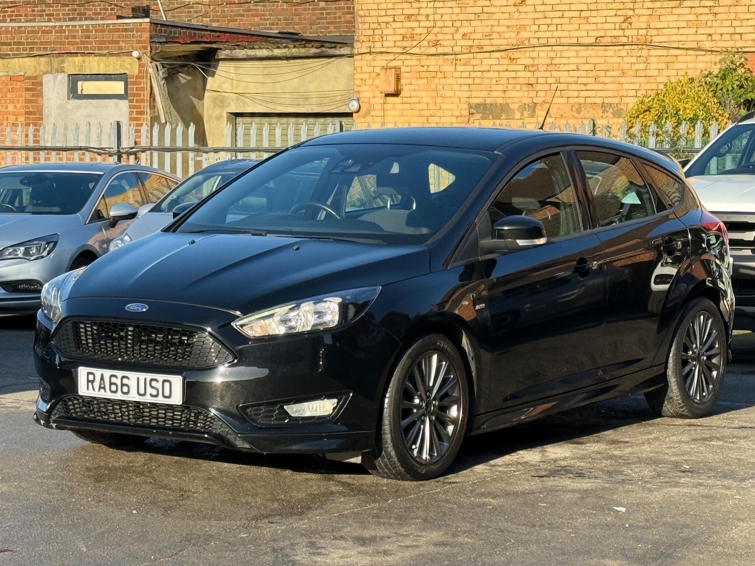 Used Ford Focus 2017 for sale - 77523901: Photo 8