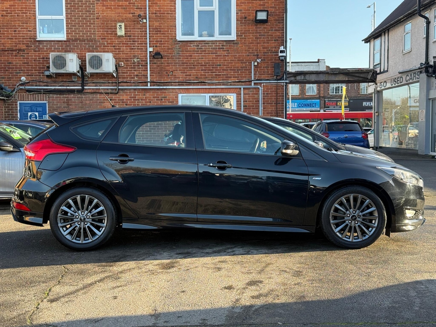 Used Ford Focus 2017 for sale - 77523901: Photo 9