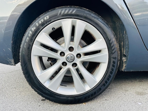 Used Vauxhall Zafira Tourer 2014 for sale - 76094462: Photo 32