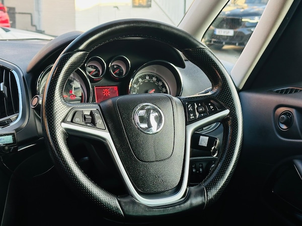 Used Vauxhall Zafira Tourer 2014 for sale - 76094462: Photo 38