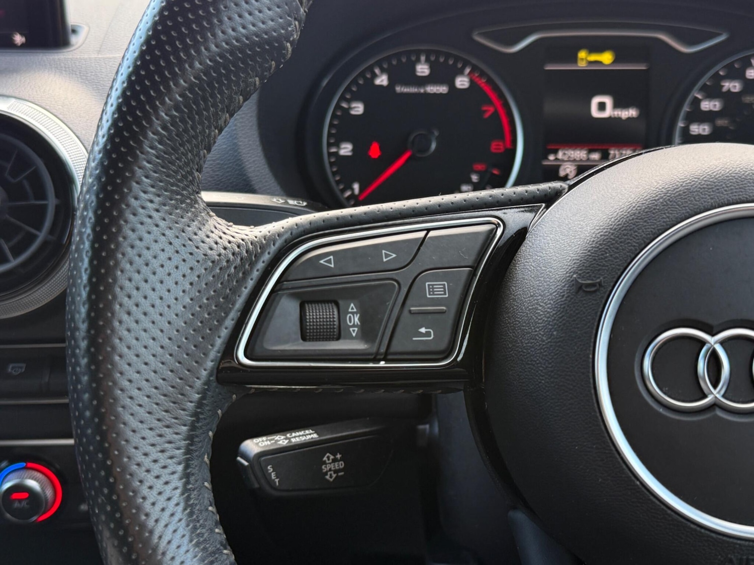 Used Audi A3 2018 for sale - 77266604: Photo 41