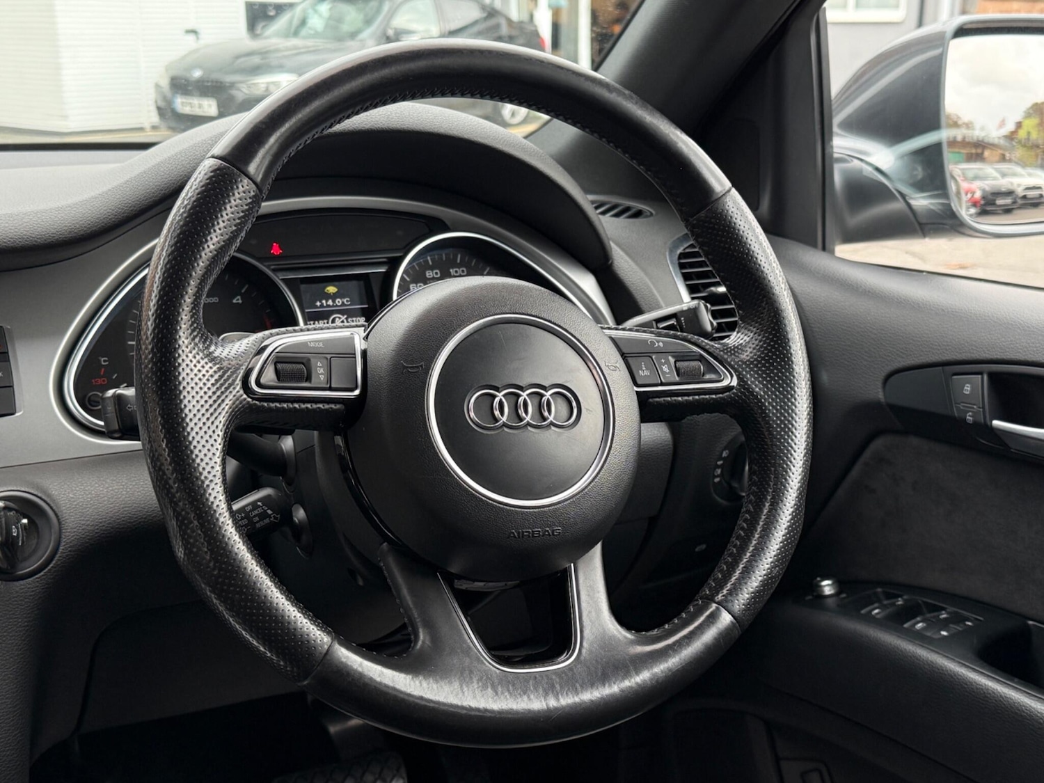 Used Audi Q7 2014 for sale - 76527844: Photo 55