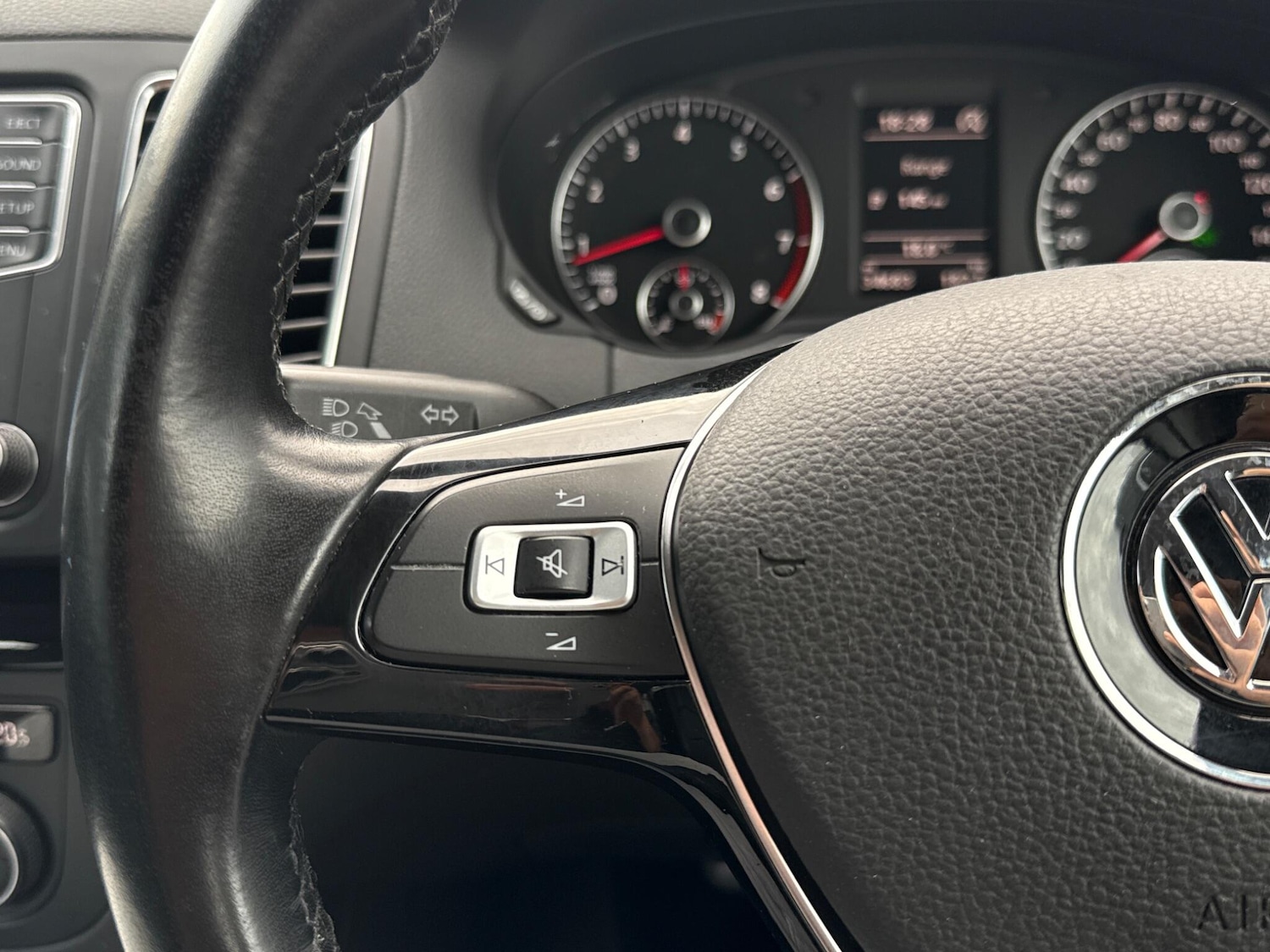 Used Volkswagen Sharan 2025 for sale - 76485954: Photo 35