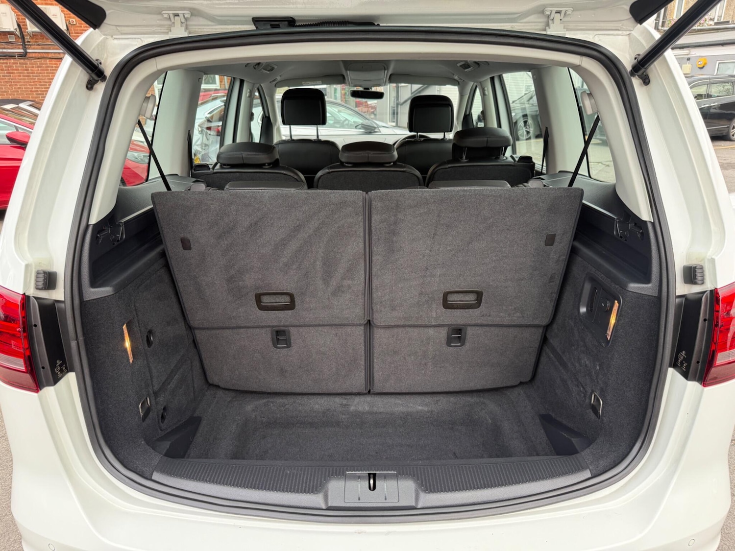 Used Volkswagen Sharan 2025 for sale - 76485954: Photo 51