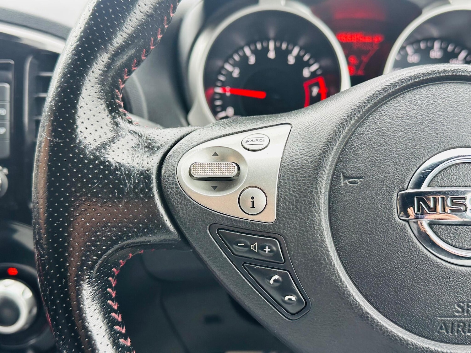 Used Nissan Juke 2016 for sale - 77612415: Photo 34