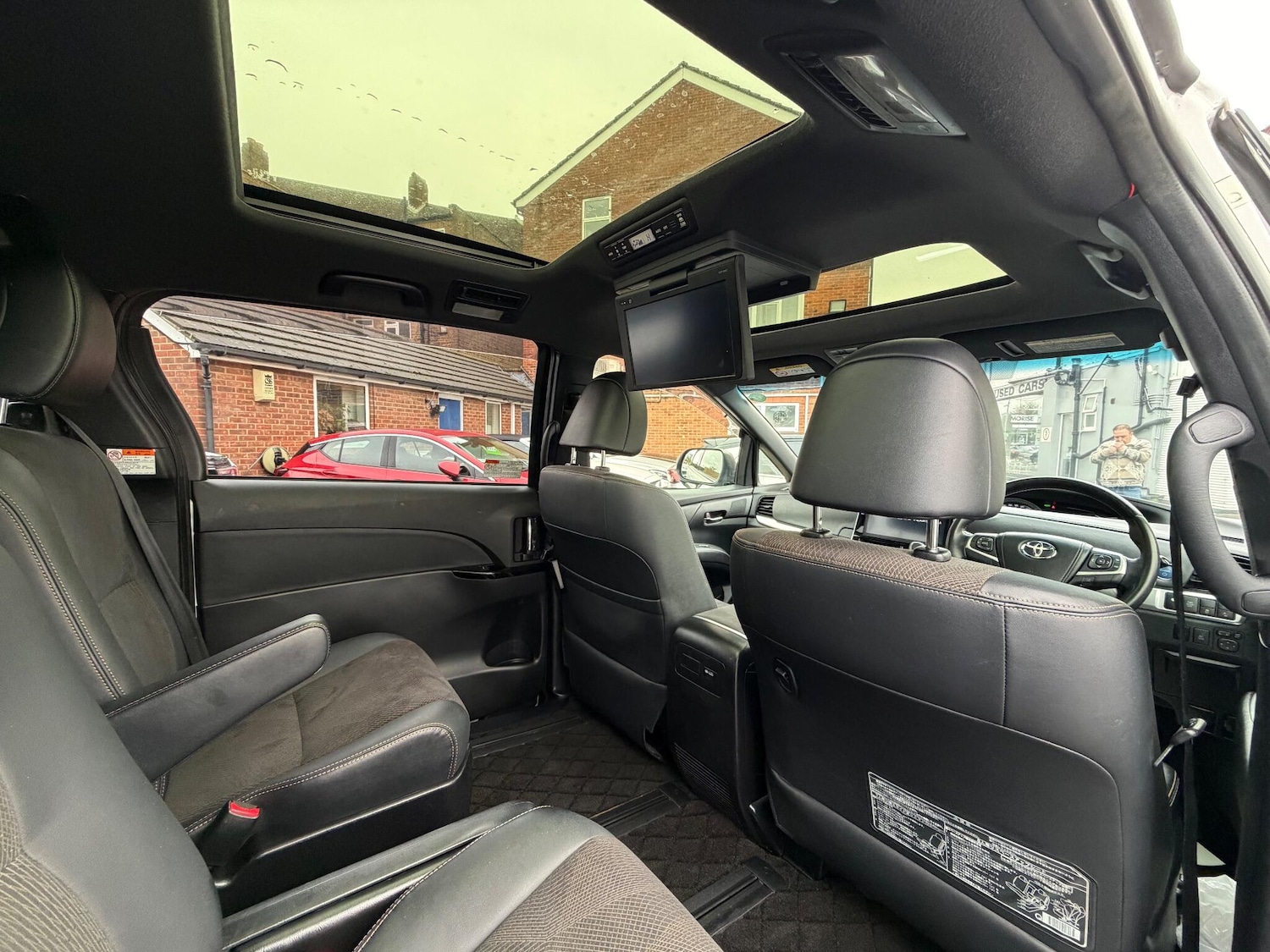 Used Toyota Estima 2025 for sale - 76633615: Photo 21