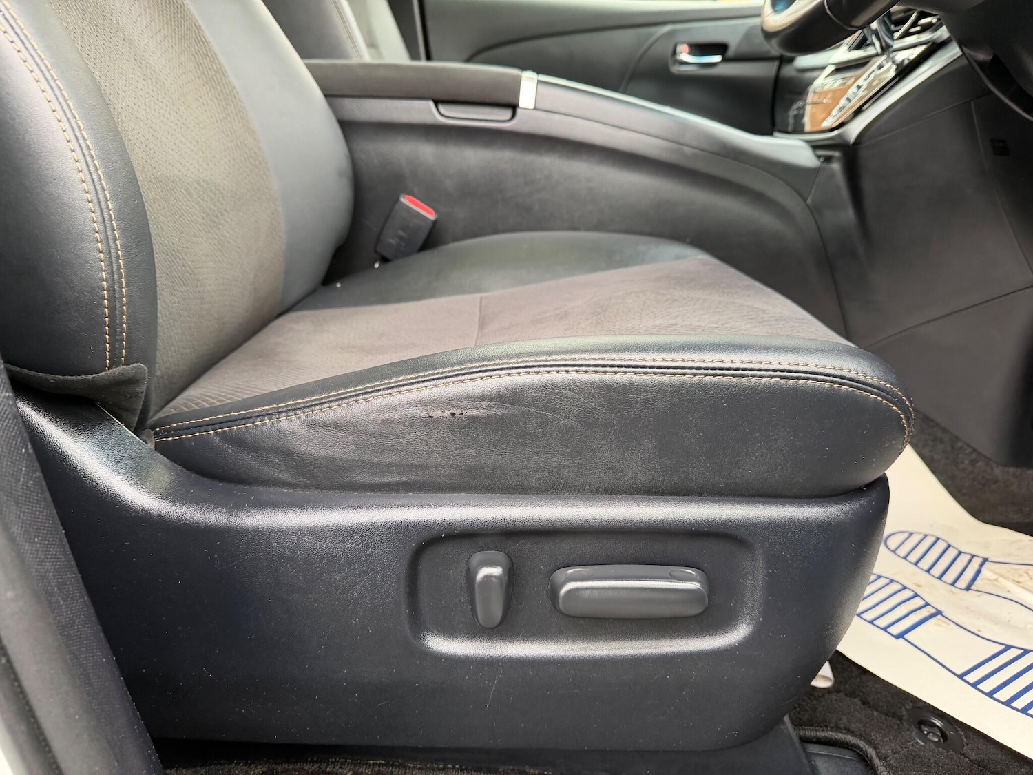 Used Toyota Estima 2025 for sale - 76633615: Photo 42