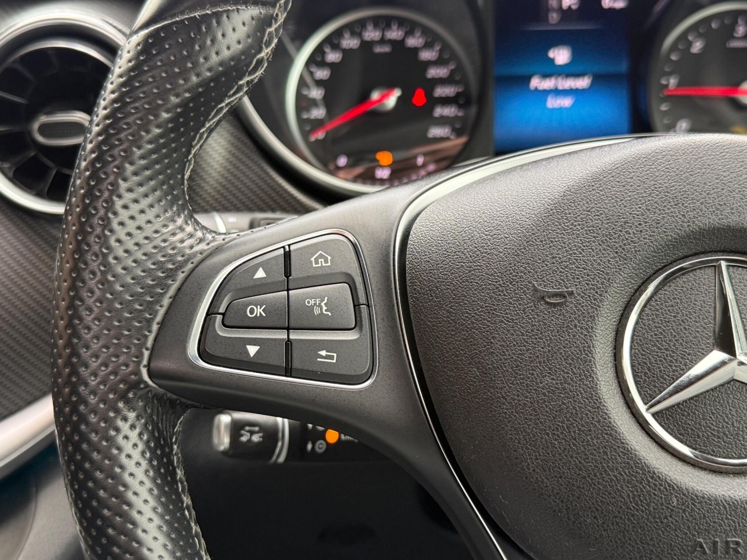 Used Mercedes-Benz V-Class for sale - 77484198: Photo 29