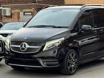 Used Mercedes-Benz V-Class 2020 for sale - 77484198: Photo