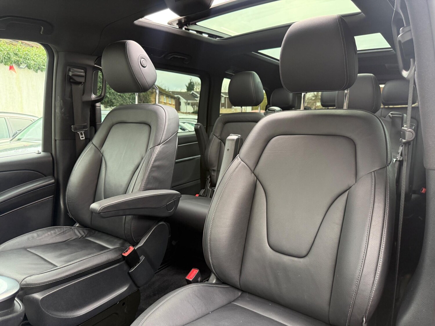 Used Mercedes-Benz V-Class for sale - 77484198: Photo 53