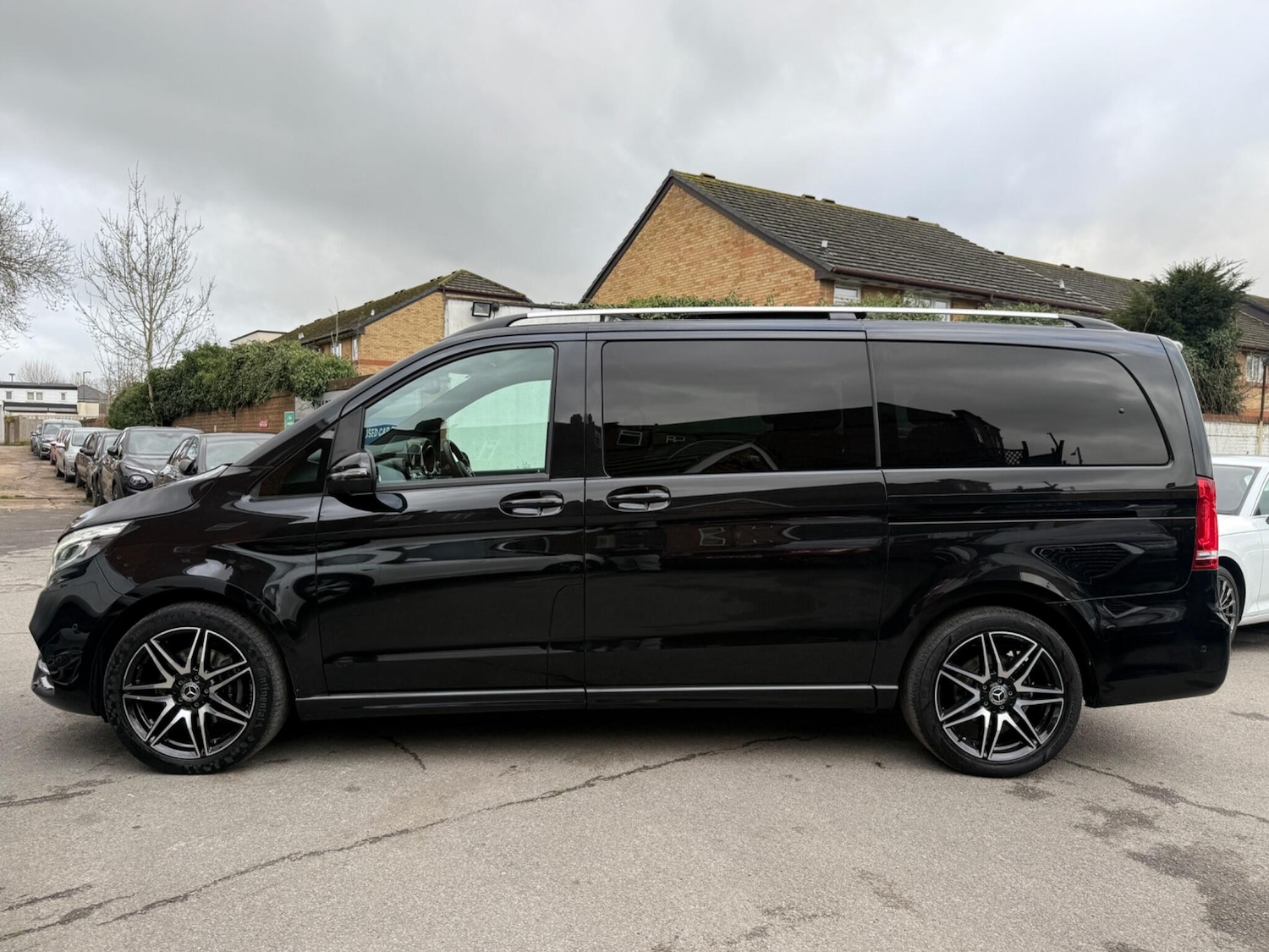 Used Mercedes-Benz V-Class for sale - 77484198: Photo 8