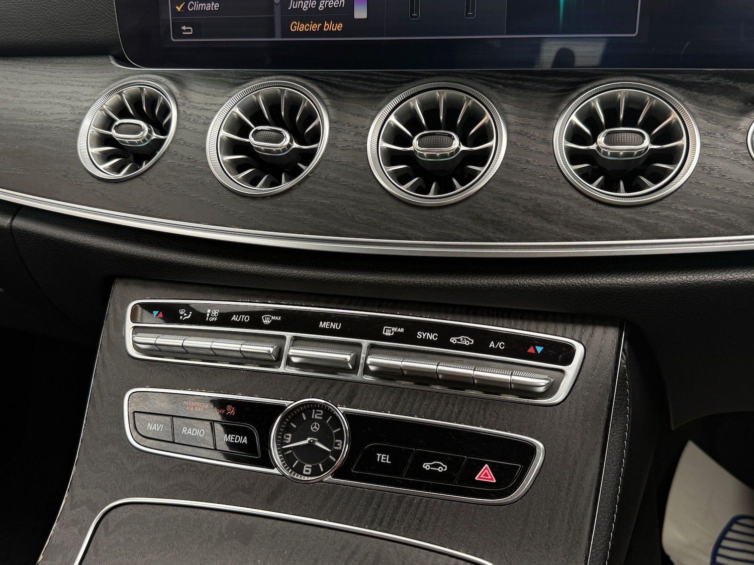 Used Mercedes-Benz E Class 2019 for sale - 76988014: Photo 28