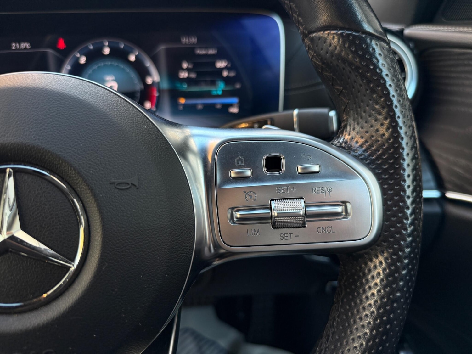 Used Mercedes-Benz E Class 2019 for sale - 76592092: Photo 30