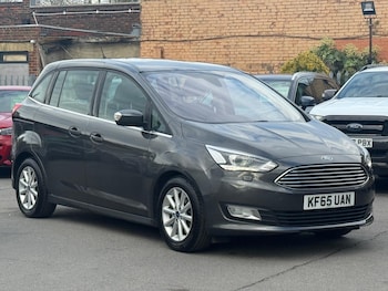 Used Ford Grand C-Max 2015 for sale - 76993110: Photo