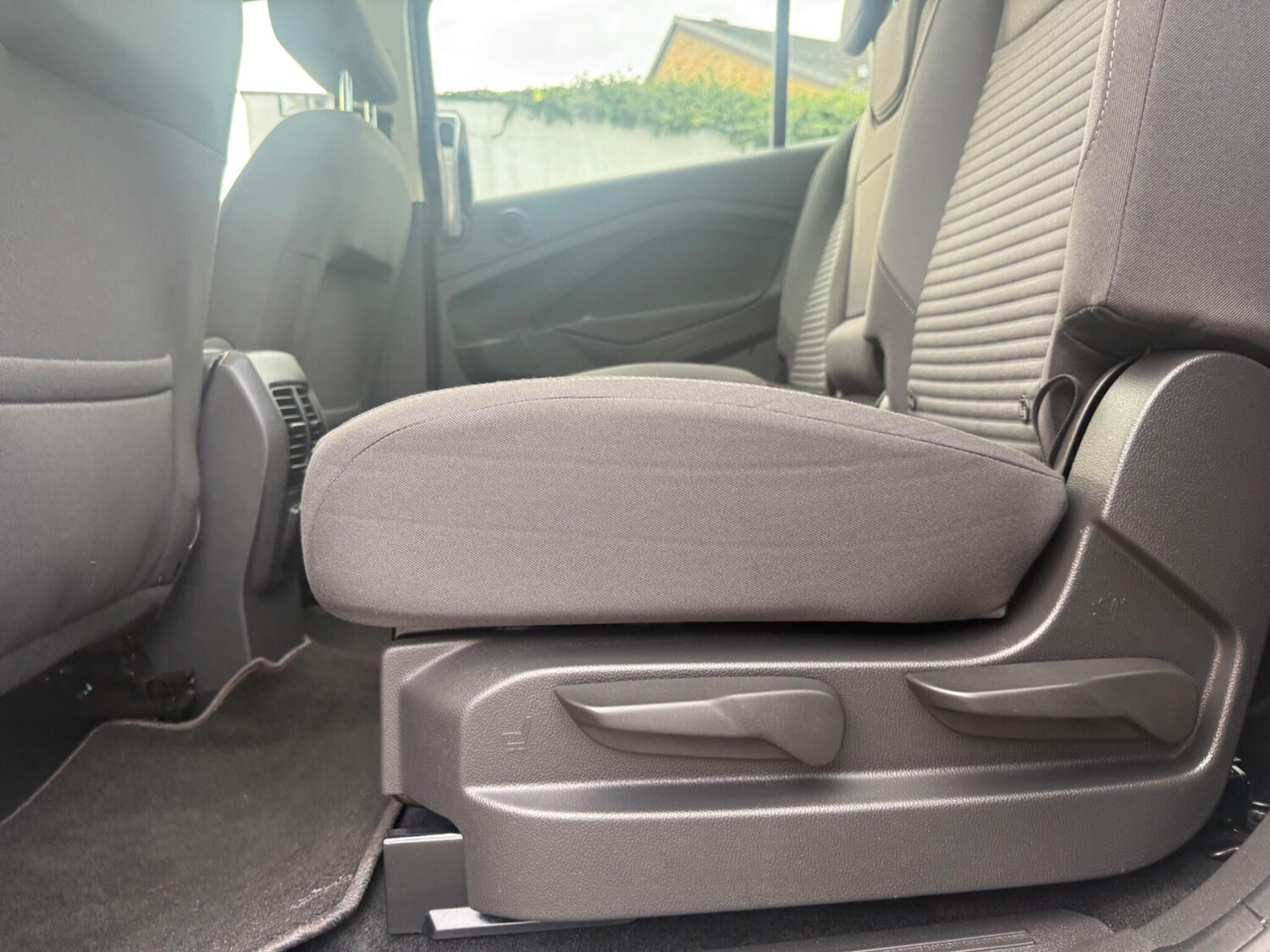 Used Ford Grand C-Max 2025 for sale - 76993110: Photo 53