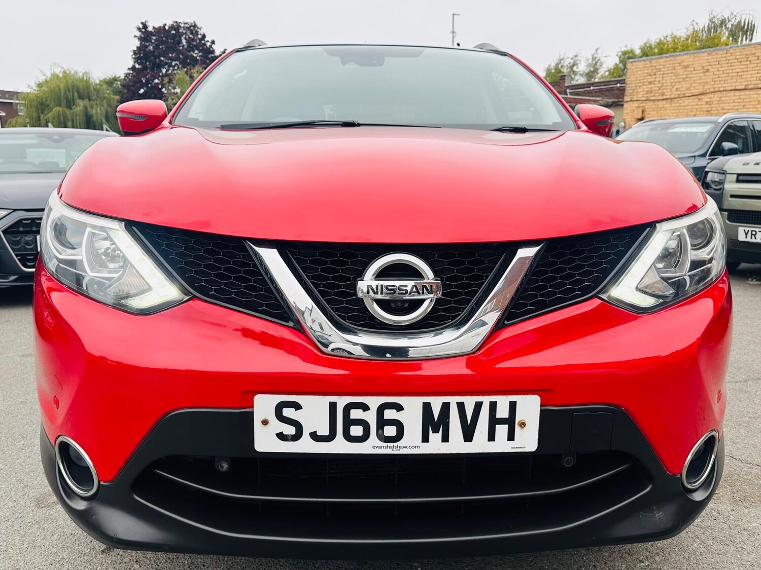 Used Nissan Qashqai 2016 for sale - 76166617: Photo 3