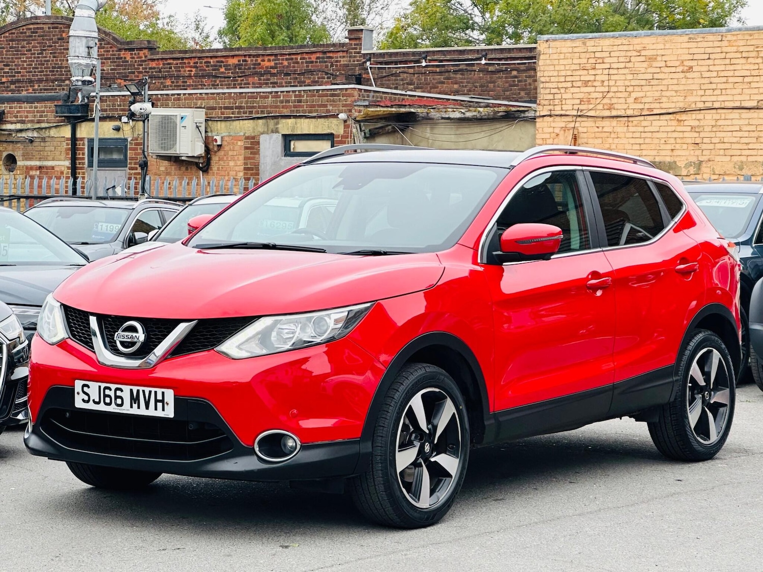 Used Nissan Qashqai 2016 for sale - 76166617: Photo 7