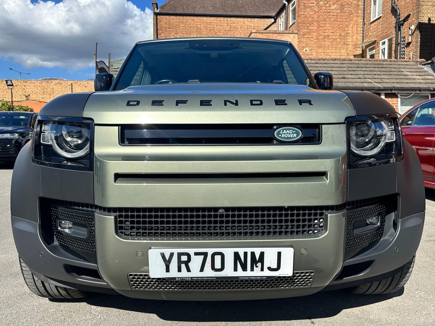 Used Land Rover Defender 110 for sale - 75838148: Photo 3